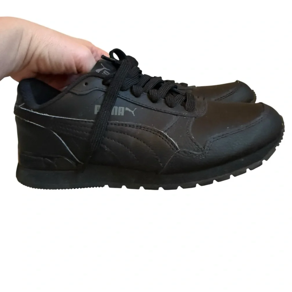 Puma|Big Kids' Black ST Runner v3 Leather Sneakers Lace-Up -Size 4.5C